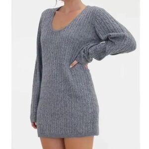 Rumored NWT Gray Cable knit OJAI Mini Sweater dress Sz XS Cabincore